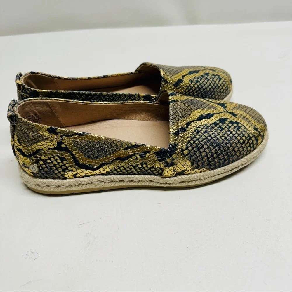 Abeo new out